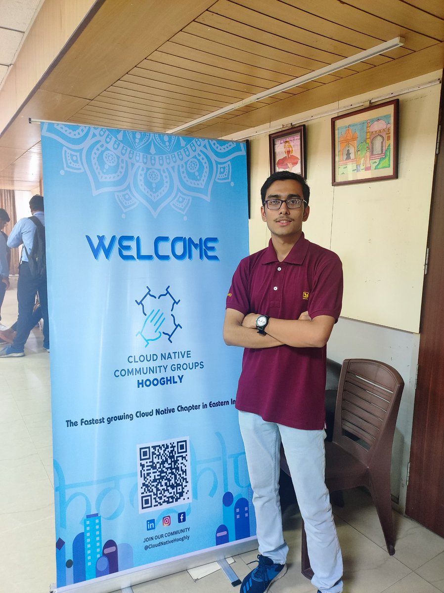 aritrakonar03's tweet photo. Wonderful event at CNCF hoogly, met with TechStars of our kolkata @imanishbarnwal @ronitblenz 😁
Also thanks to @loft_sh for amazing swags 🚀
#cloudnativehooghly
#cncfhoogly
#CloudNativeFdn https://t.co/BmQ1xS8FgS
