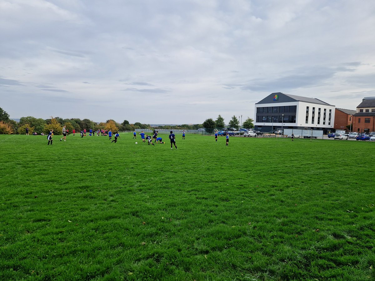 PGS_Sport's tweet photo. Well done to the Year 8 boys football team at the West Leeds schools football festival. Two wins and a draw against good opposition with plenty of attacking play and goals scored @PudseyGS #schoolsfootball https://t.co/4MDo1yU7uB