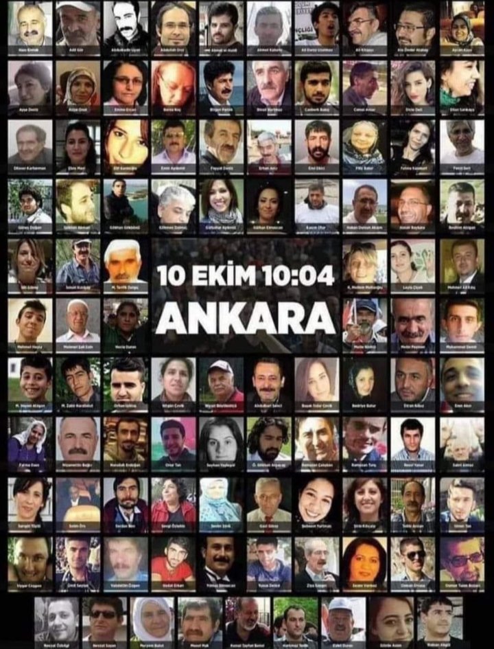 Bugün 10Ekim 2015 Ankara gar katliamının yıl dönümü unutmadık unutmayacağız insanlığın belleğinde hep yasiyacaklar. Zalimlerin tarihinde kara leke olarak kalacaktır ruhları şad olsun.