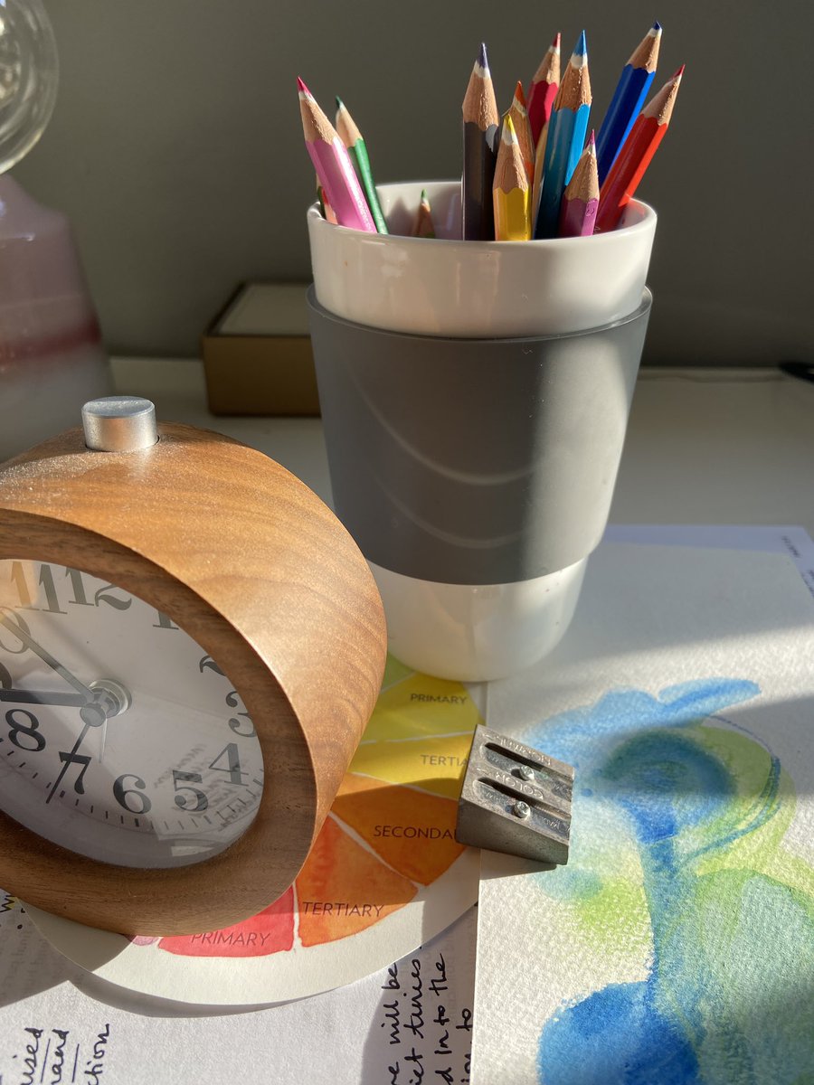 suzanne_pink's tweet photo. Had a great time PLAYING with colour this morning with @Channel4 staff with an online Colour Exploration session as part of their #4Mind wellbeing programme and in conjunction with #worldmentalhealthday
Thank you for the opportunity to share my passion! https://t.co/nTQkOqhPUs