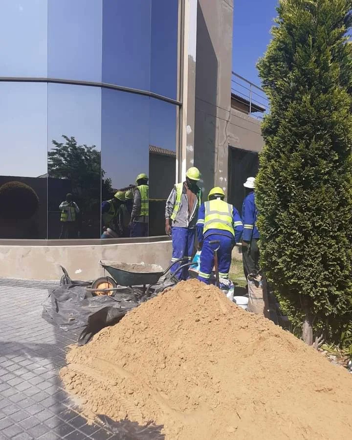jcobe_projects's tweet photo. Year 2020, we were part of this amazing project in Greenstone Hill. Client Focused and High Quality Perfomance. 
Try Us for your next Home/Property Building , Refurbishment and Renovation, you won't regret it. #rugbyworldcup2023 #SenzoMeyiwa #CITRobbery #DrMatthew #RSA #Zim https://t.co/LsnbTjV1aI