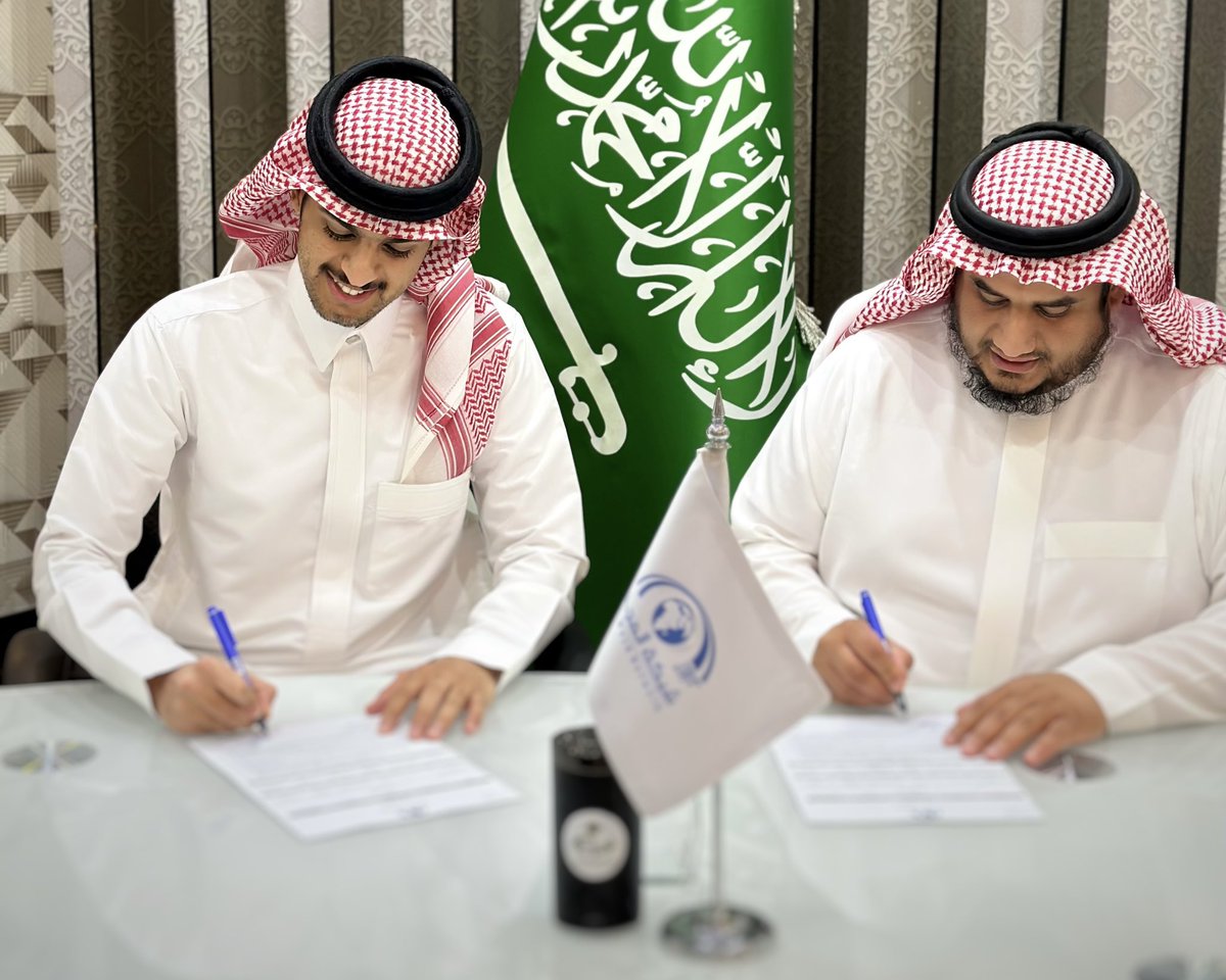 - رسمياً 🚨🚨

- ربيّع في المجد يارفاق 💙🤍