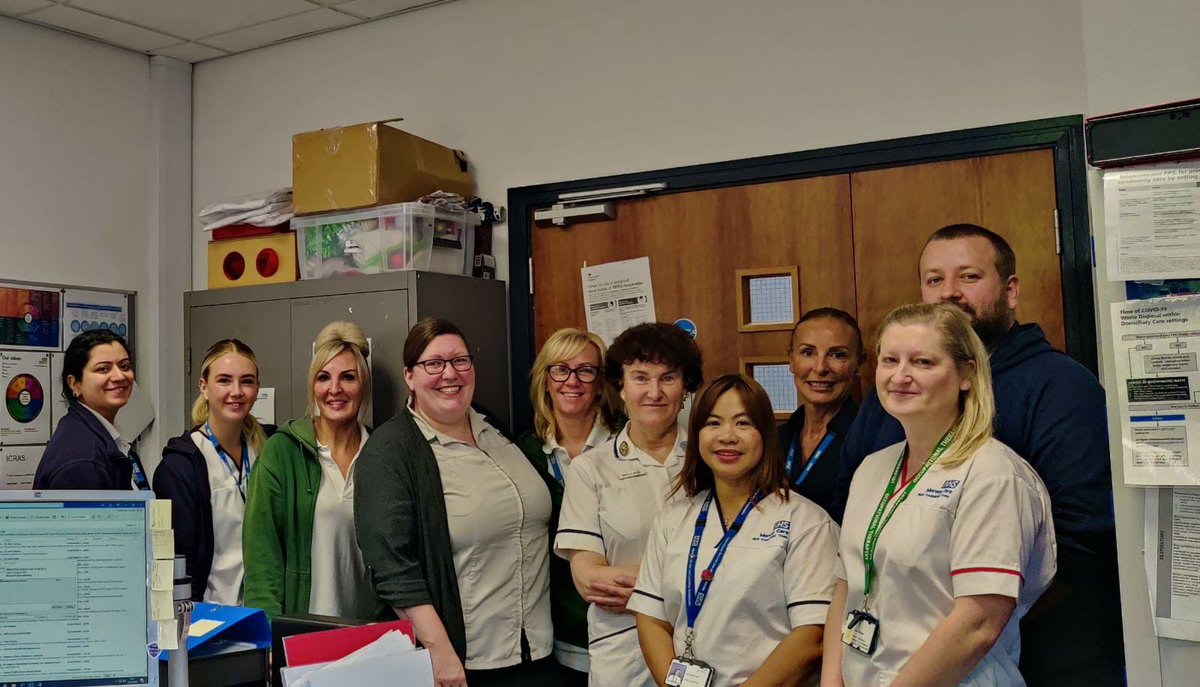 billington_dawn's tweet photo. Celebrating AHP week with South Sefton Community Rehab Team - quiz and prizes @ktcbaxter @MichelleUIC @Cathy42548342 #UC #ICRAS https://t.co/bPXhIPQWR9