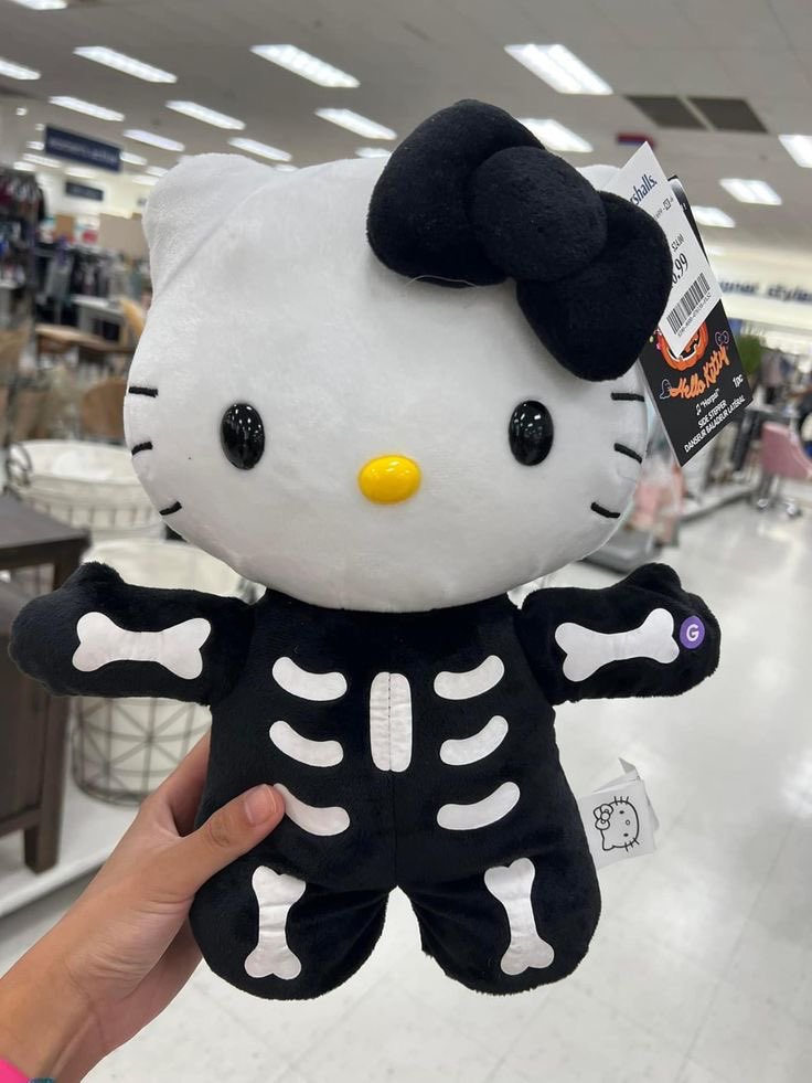 heartipink's tweet image. need her