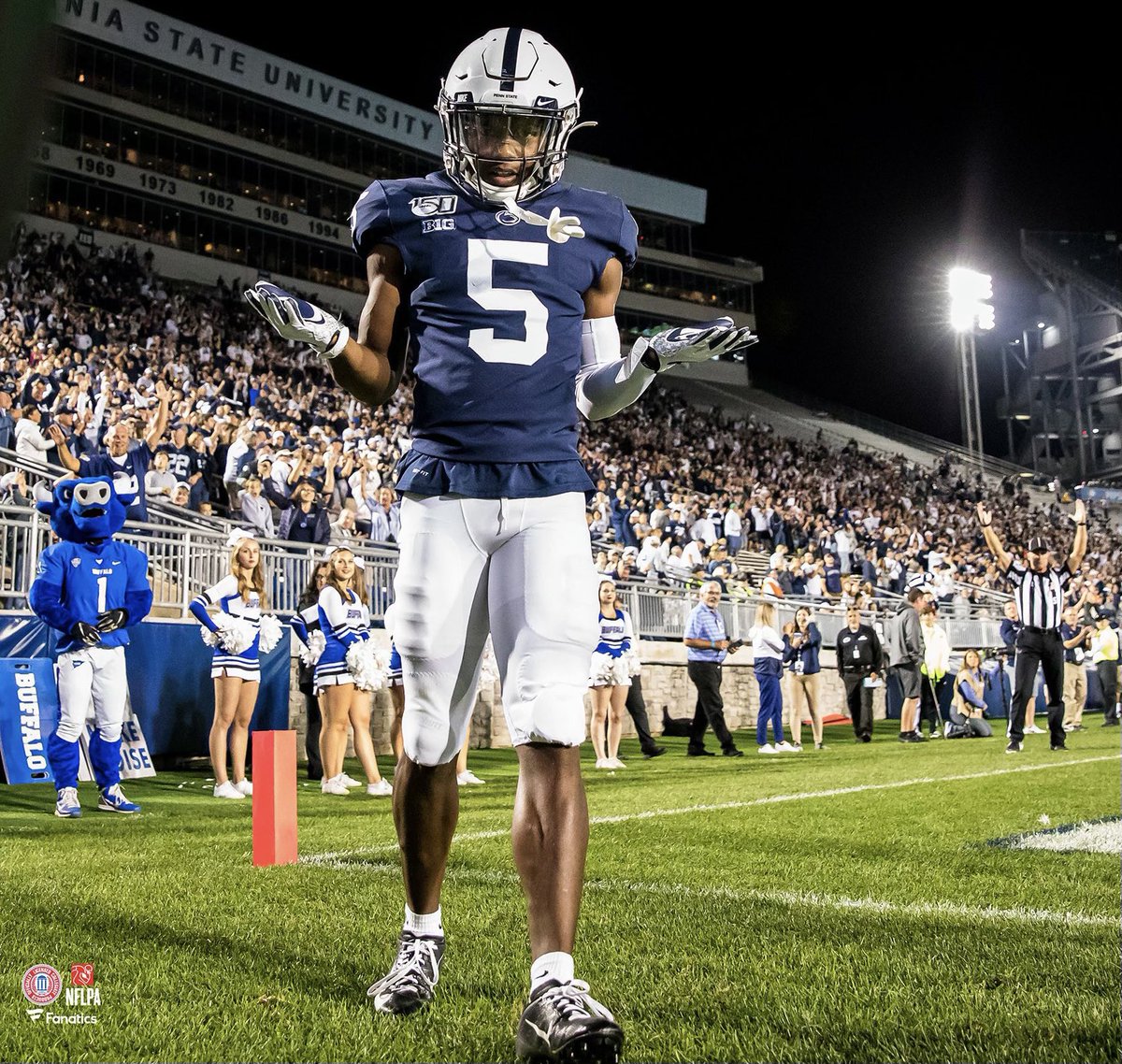 Tradarian Ball 🛸 (@tradarianball3) on Twitter photo #AGTG after a great conversation with <a href="/CoachCBW/">Charles Walker</a> I am extremely blessed to a offer from <a href="/PennStateFball/">Penn State Football</a> <a href="/coachjfranklin/">James Franklin</a> #AGTG after a great conversation with <a href="/CoachCBW/">Charles Walker</a> I am extremely blessed to a offer from <a href="/PennStateFball/">Penn State Football</a> <a href="/coachjfranklin/">James Franklin</a>