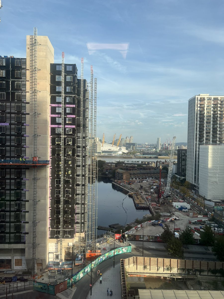 CatrionaRowland's tweet photo. It’s always nice to visit Canary Wharf offices for #BHWellbeing Head of well-being meeting to progress the #GroupStrategy & catch up as a team. Welcome to @oates_paula & look 👀 forward 2 improving Wellbeing @NewhamHospital @NHSBartsHealth so we are #OutstandingPlaceToWork https://t.co/C9aMHO6r6m