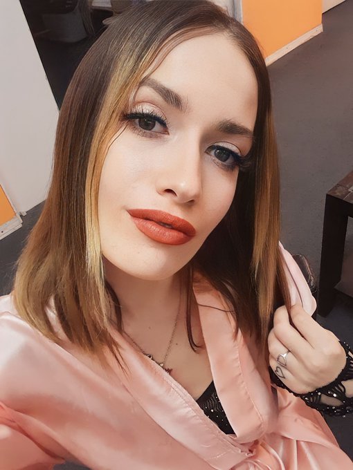 Hola amor❤️&zwj;🔥 voy a est&aacute;r activa en mi telegram free ⬇️ https://t.co/XriE7bBA4b https://t.co/82tmpTl