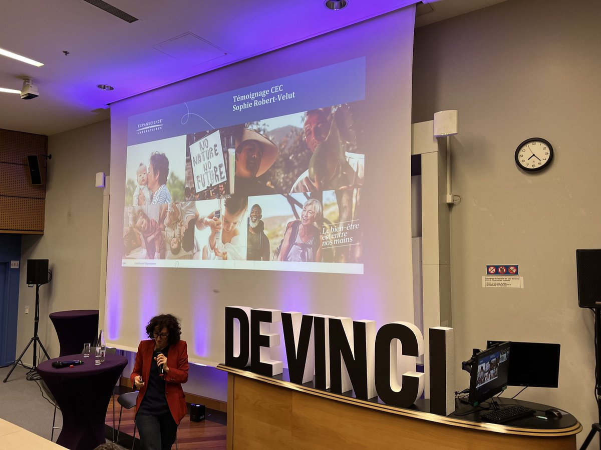 Excellente conférence au <a href="/poledevinci/">Pôle Léonard Vinci</a> en mode « prise de conscience » avec <a href="/Sophievelut/">Sophie Robert-Velut</a> et @yannickservant sur le thème entreprises et climat : réconcilier tête et cœur pour transformer le monde économique