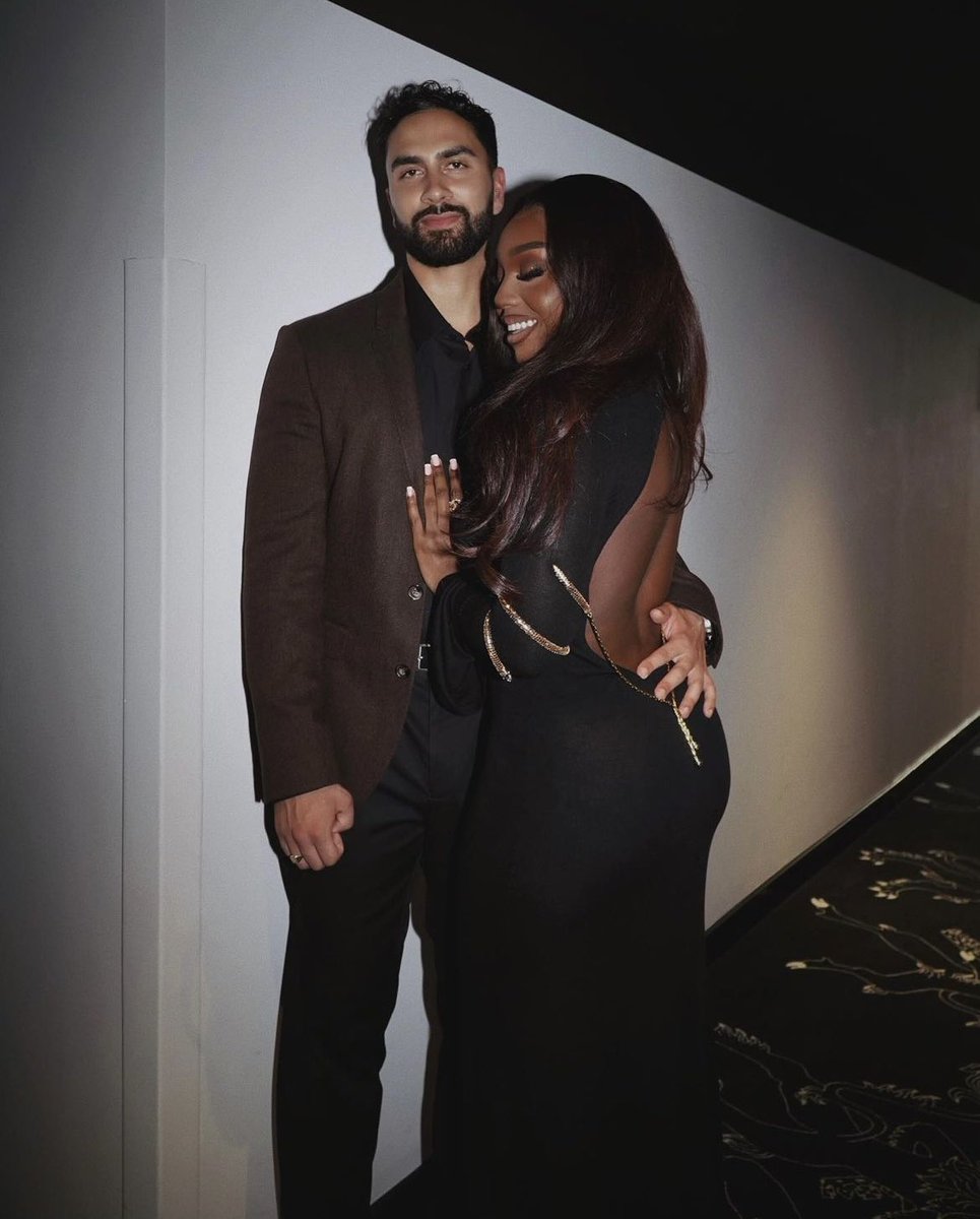 WhitneyAUpdates's tweet photo. whitney &amp; lochan for the pride of britain awards #loveisland https://t.co/f3IE9ic8WN