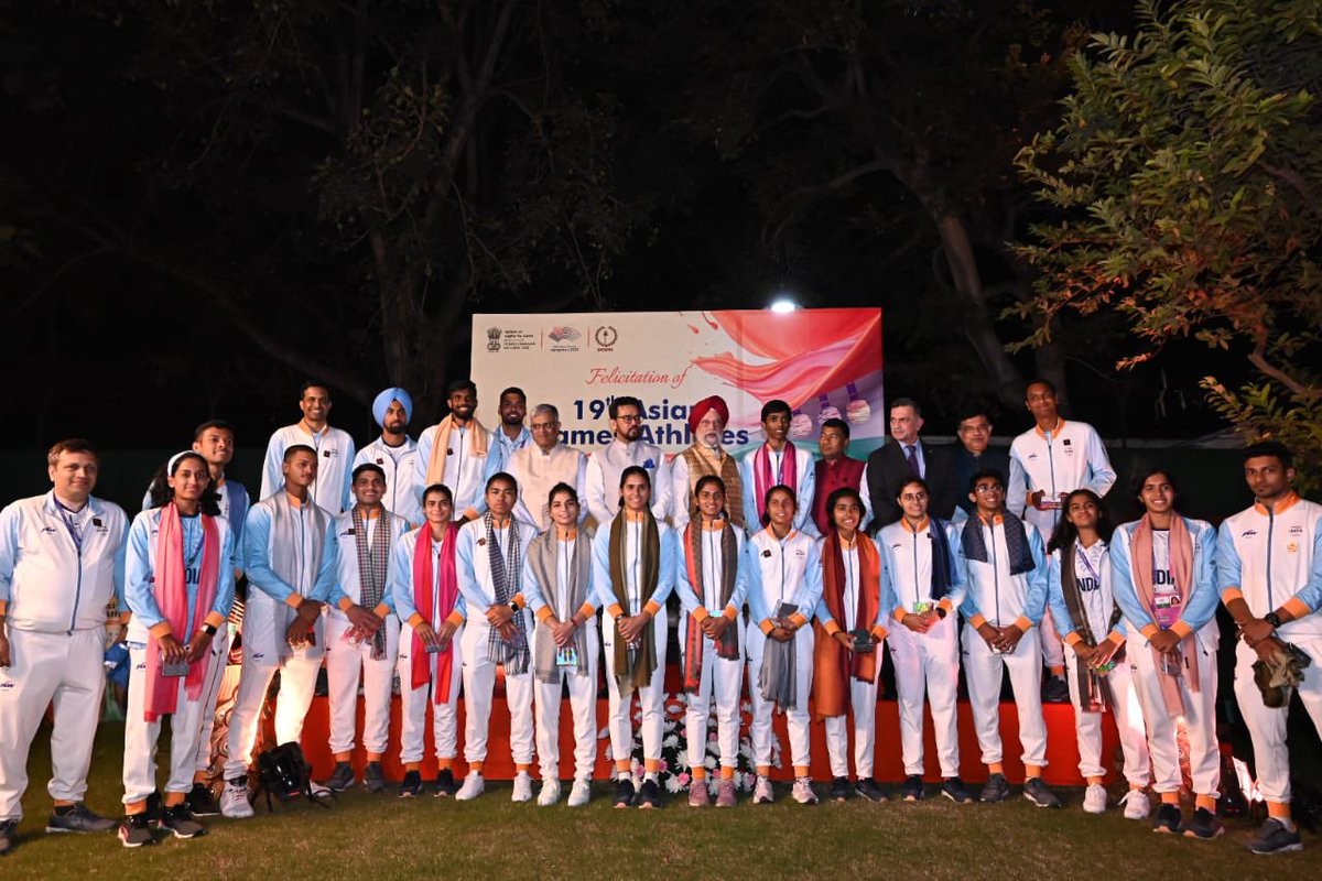 Anurag Thakur (@ianuragthakur) on Twitter photo The champions are home with a historic win and the entire country is in the spirit of celebration.
I was happy and honoured to have attended the felicitation of our athletes with Hon’ble Minister of <a href="/PetroleumMin/">Ministry of Petroleum and Natural Gas #MoPNG</a> Shri <a href="/HardeepSPuri/">Hardeep Singh Puri</a> ji.
The efforts of the sister companies of The champions are home with a historic win and the entire country is in the spirit of celebration.
I was happy and honoured to have attended the felicitation of our athletes with Hon’ble Minister of <a href="/PetroleumMin/">Ministry of Petroleum and Natural Gas #MoPNG</a> Shri <a href="/HardeepSPuri/">Hardeep Singh Puri</a> ji.
The efforts of the sister companies of
