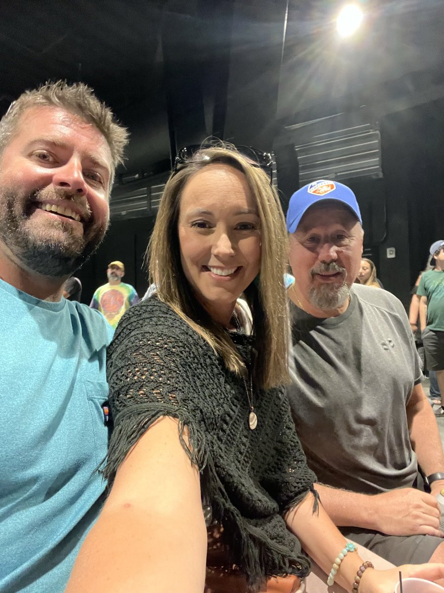 TLDR: Tonight’s a special one for me. Taking my dad to his first show, if you see us say hi! ❤️