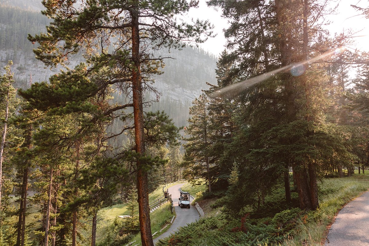 That's a wrap! The sun has set on another incredible season at the @banffspringsgolfcourse. Until next year, cheers to fantastic fairways and even better company! 🏌️‍♂️

@finding.jules & @probablytrey

#BanffSprings #AdventureHere #MyBanff