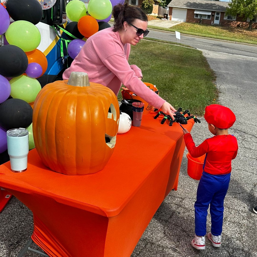 CenterpointH's tweet image. Last Saturday, we had a fantastic time at the #TrickandGreet community event by Path Behavioral Healthcare! 🎉 What an amazing way to kick off October! #CommunityEvent #OctoberFun