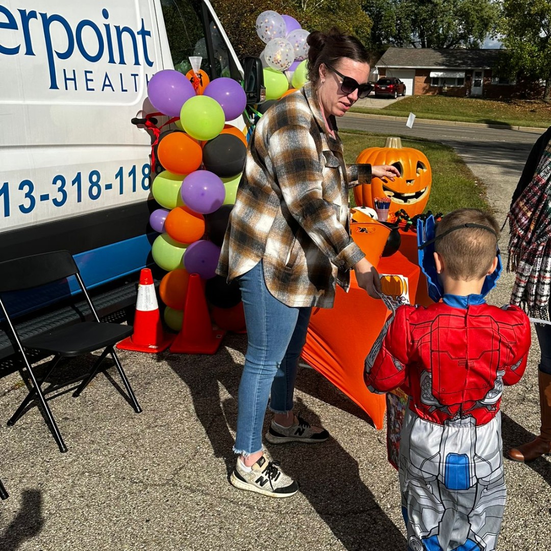 CenterpointH's tweet image. Last Saturday, we had a fantastic time at the #TrickandGreet community event by Path Behavioral Healthcare! 🎉 What an amazing way to kick off October! #CommunityEvent #OctoberFun