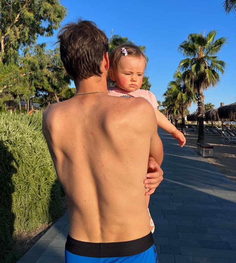 Meddy Family 🐻 tweet media