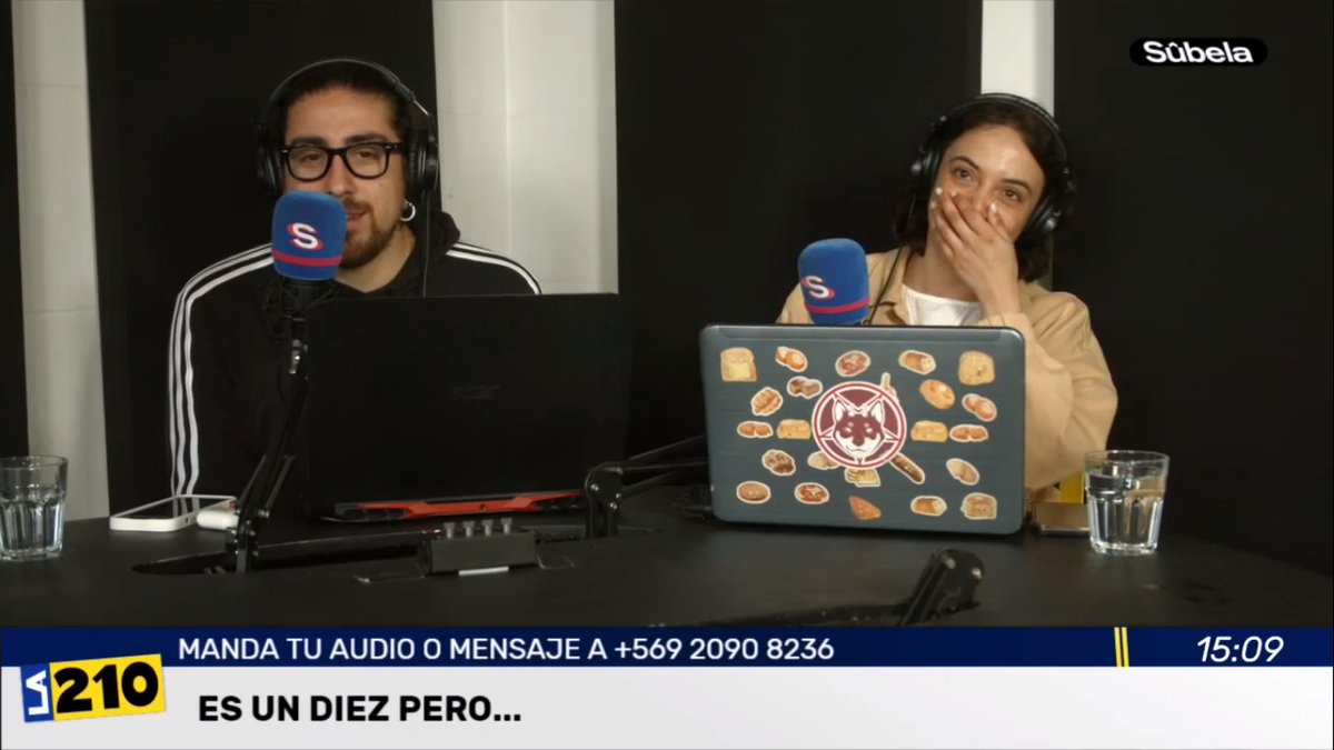Todes arriba de #La210, la única micro que es un 10 sin peros ✅.

<a href="/elviejodelsaco/">M.</a> y @fernandtoledo hacen el programa del 10/10 preguntando por el detalle que te impide ser perfectx: "Soy un 10, PERO... 🚩" 

¿Lo tienes claro? Te leemos y escuchamos.