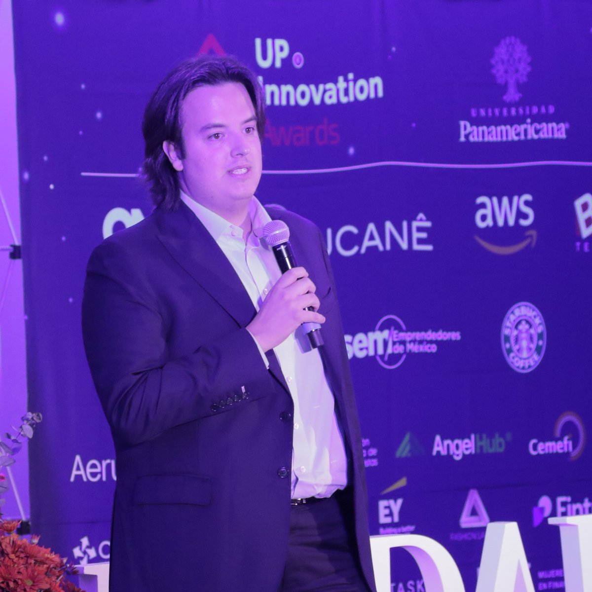 Santiago García tweet media
