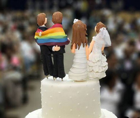 matheuscaseca's tweet photo. Mulheres e crianças estupradas e violentadas diariamente, fome, falta de emprego, violência e os deputados do PL se importando com uma lei INCONSTITUCIONAL para proibir o casamento homoafetivo. Estão querendo impedir as pessoas de serem felizes. RETROCESSO!! https://t.co/ZT2KUMwfJS