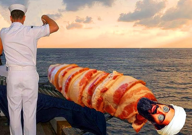 Namger12John73's tweet photo. @pow1_david @hshLauraJ What about wearing Bacon https://t.co/KAsuu4g5Og