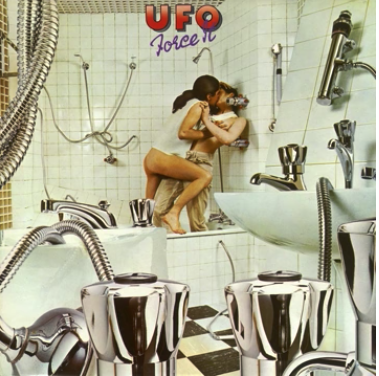watajunn4001's tweet photo. 10月11日(水)のミュージックラリーはRingo StarrのLet’s Change The WorldからのバトンでDで始まる曲「UFO/Dance Your Life Away」ぎこちない跳ねたリズムに親しみやすいメロディー、そしていきなりの切り替しからの驚愕のソロ、幾つの時のプレイかを考えるとやはり天才 #MichaelSchenker #ForceIt https://t.co/ySpaGG6Jul
