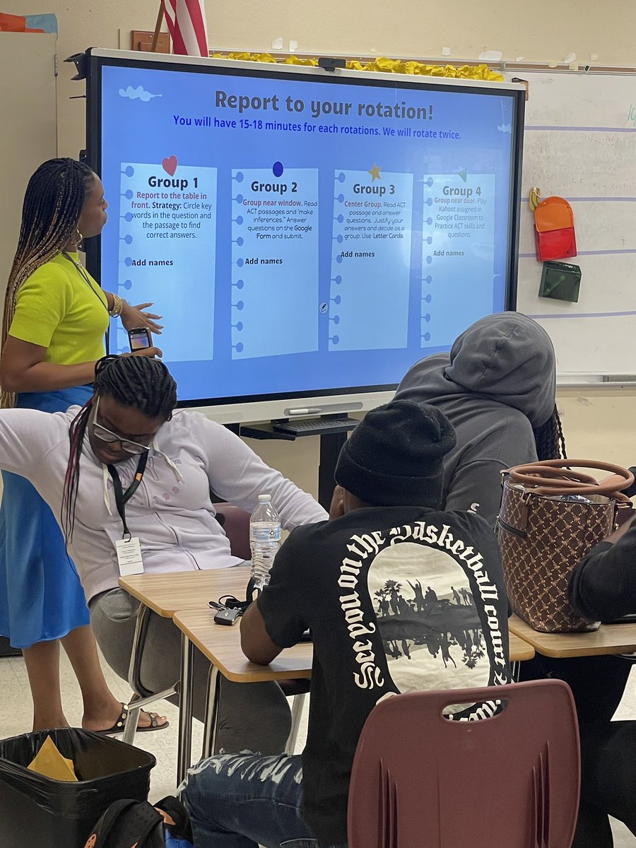 LakesOnTop's tweet photo. An amazing 11/12 grade PDD training led by our fantastic PLC Leader Ms. S Wright. From explaining to modeling in a class to lesson planning! All in a days work. Graduation Rate here we come!!! #LOT https://t.co/LET9xKnRKy