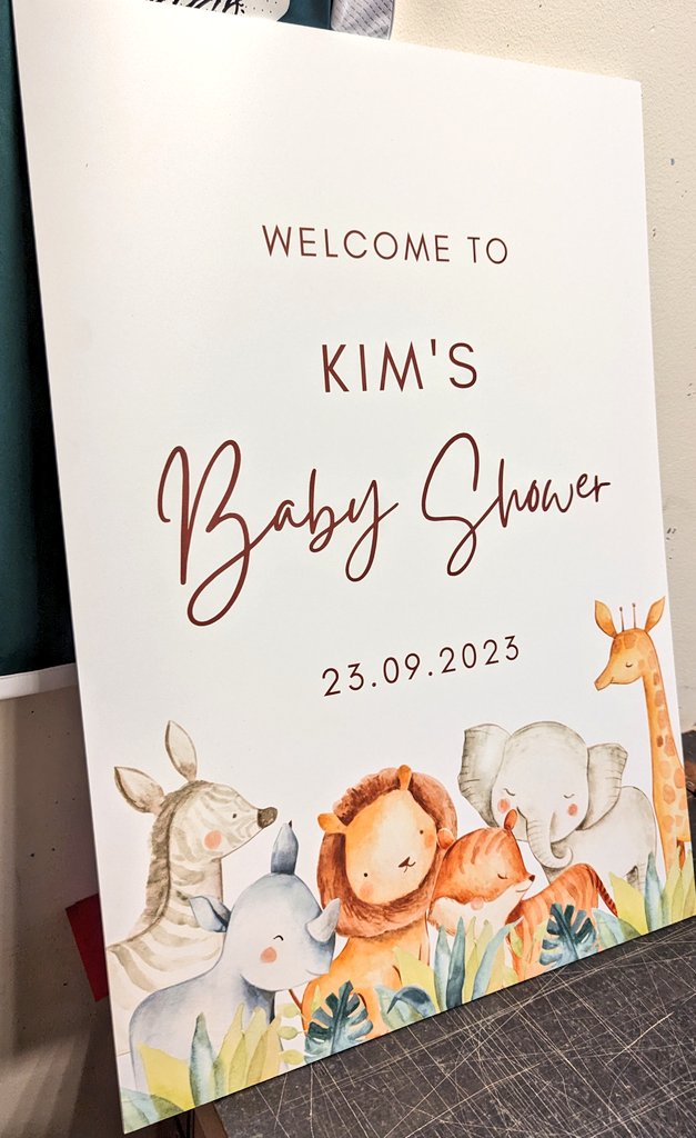 PPPCRglasgow's tweet photo. Another board printing this one a Welcome sign for a baby shower

Signs can be print and mount or direct print and come from A4-A0 (pretty big) https://t.co/vTnuzb4TGK
