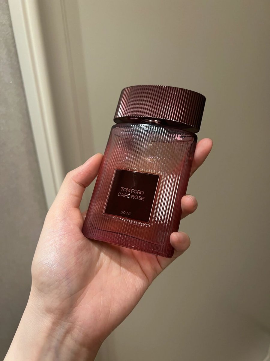 Image_Clan's tweet image. “Beneath the makeup and behind the smile, I am just a girl who wishes for the world."🙋‍♀️💋