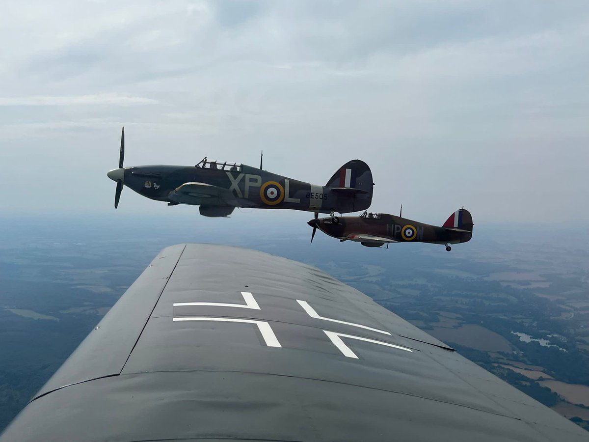 MattCook1942's tweet photo. Some shots from being on mission to the Aero Legends ‘23 show…
Hurricane epicness..
@ACDuxford @HurricaneR4118 https://t.co/GTNqoe3NvF