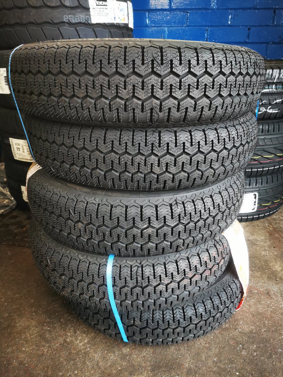 actyres's tweet photo. Some old school Rubber here being fitted to some wire wheels soon #michelintyres #xzx #vintagecars #oldhamtyrecentre #tyrestubesandrimtapes #oldschool #oldhamhour All About Oldham https://t.co/51HAwWnbAS