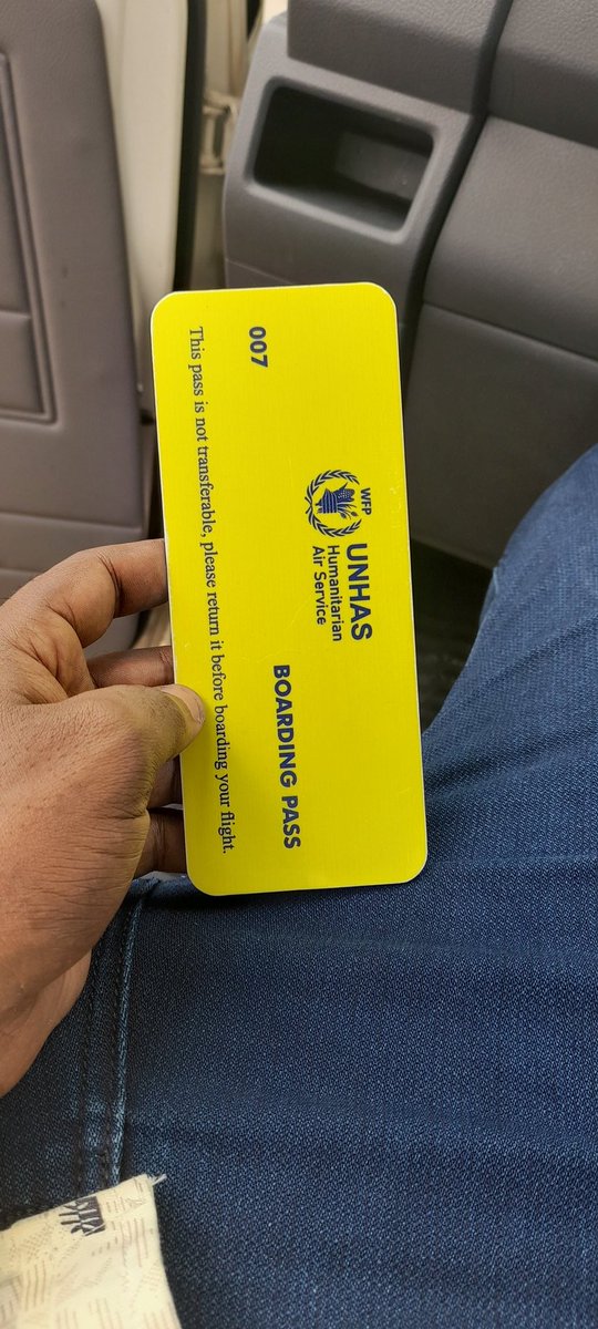 IssackAdan12's tweet image. Waiting to board. Humanitarian aider.