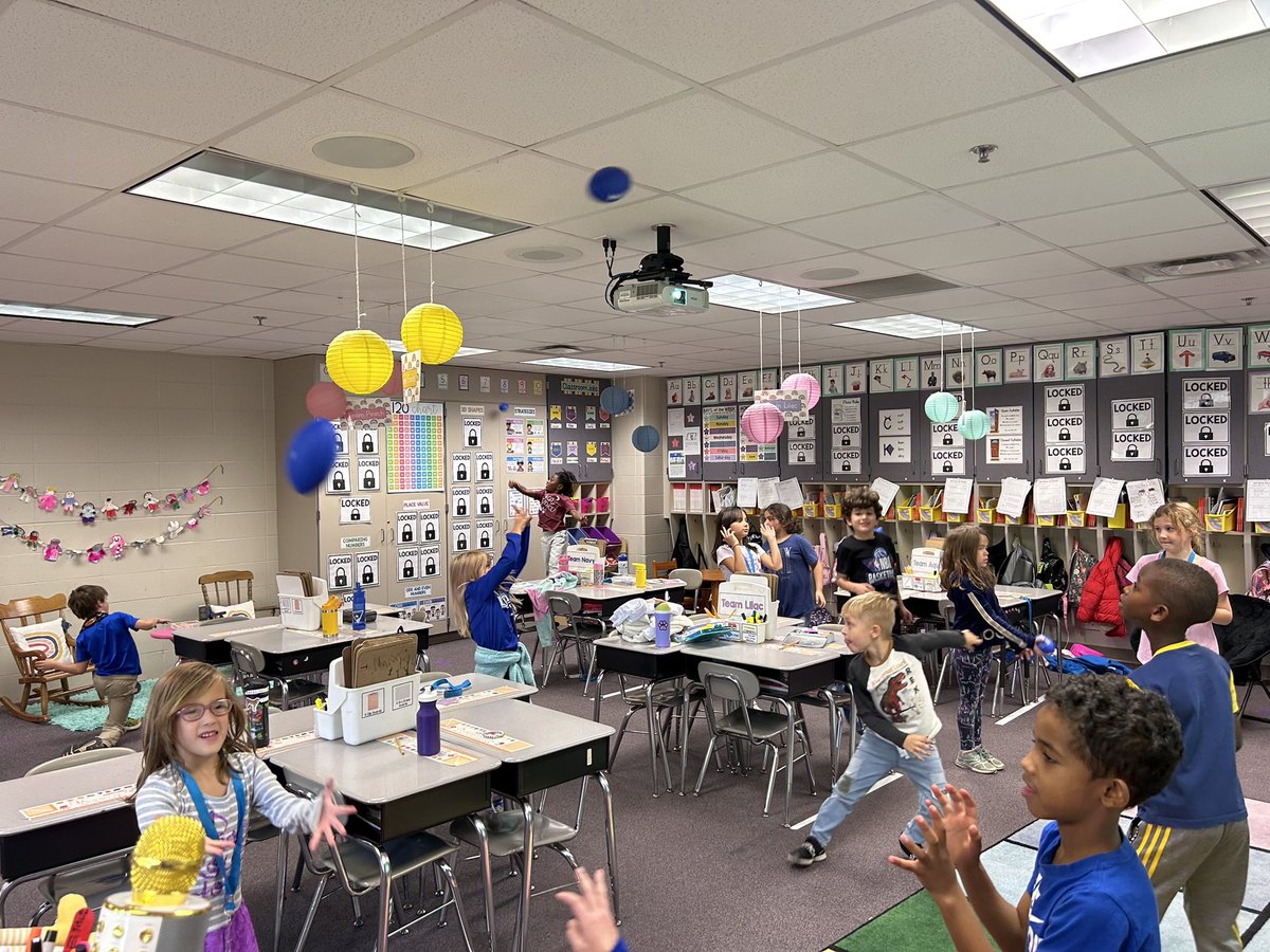 Kindergarten and 1st graders also enjoyed some football themed activities today inside their classrooms! #LifeAtWL