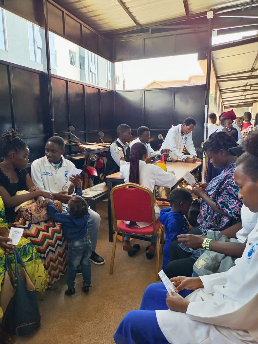 RNSA_Imirire's tweet photo. We're pleased to work with @RemeraMHC @CosarOfficial @ARMELS_Official @misar_rw in #PAweek, #COweek for NCDs spreading prevention via raising awareness and NCDs screening. Surely, prevention is better than cure, and early detection is the first step! @RemeraUrsu https://t.co/TETpJS6jCt