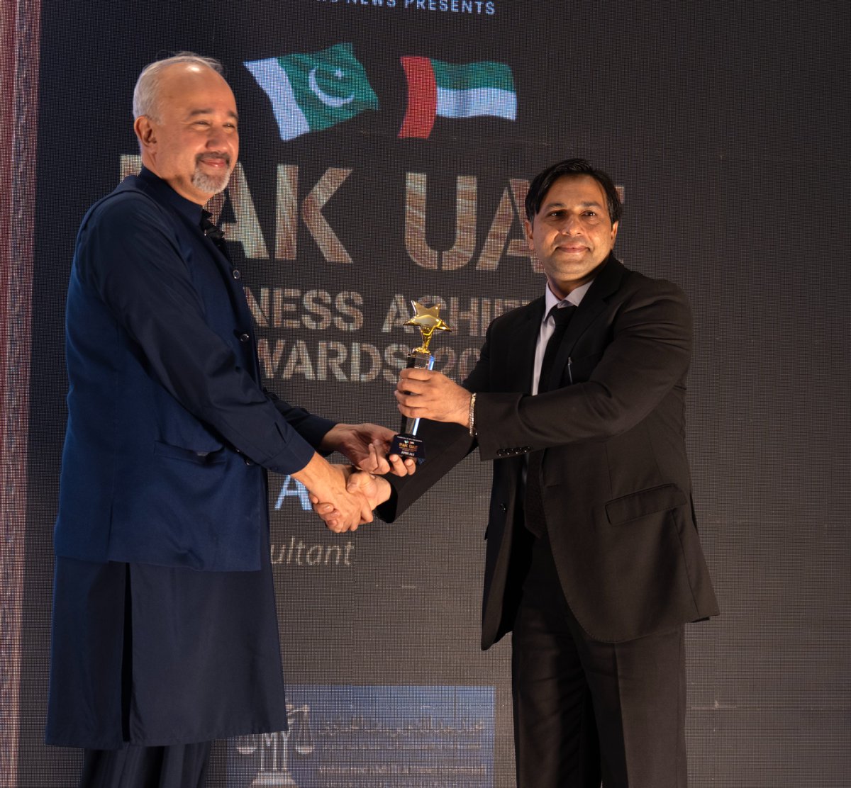 Fntirmizi's tweet image. Contribution of outstanding Pakistani business leaders lauded at an impressive ceremony in The Bahi Hotel Ajman at the Pakistan United Arab Emirates Business Leaders Award 23 on October 9, 2023! @ForeignOfficePk @2826Mirage @dubai_pad @MoIB_Official @PkPublicDiplo @PakinUAE_