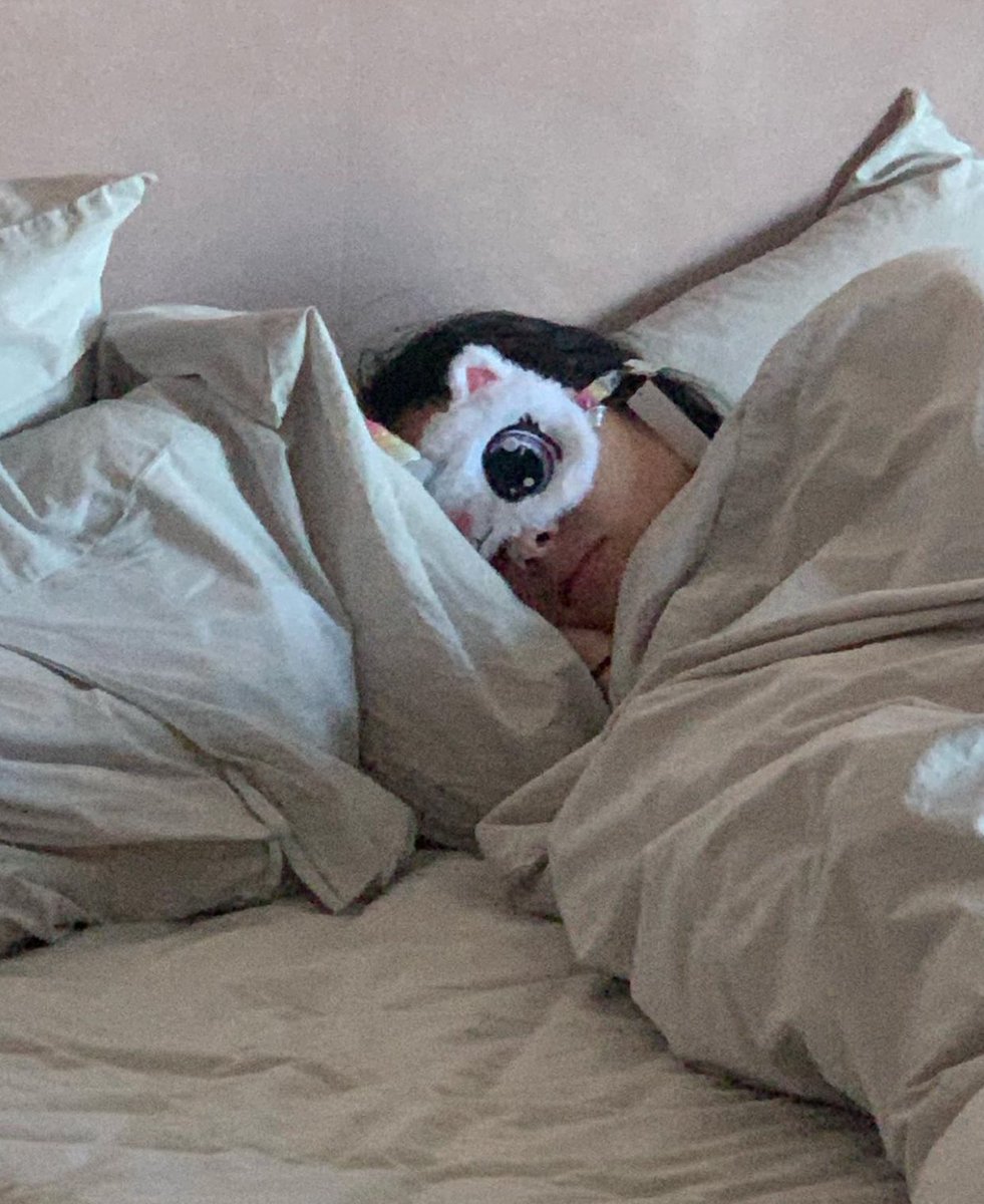 statsrodrigo's tweet photo. Olivia Rodrigo tells People magazine that when she was on tour she sometimes slept for 14 hours straight to replenish her energy. https://t.co/hnvpmzS083