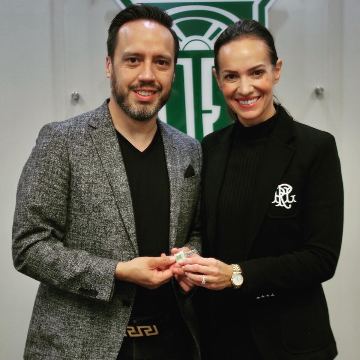 Tony Suarez tweet media