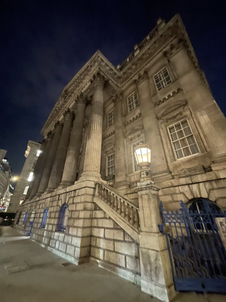 Anna O'Neill tweet media