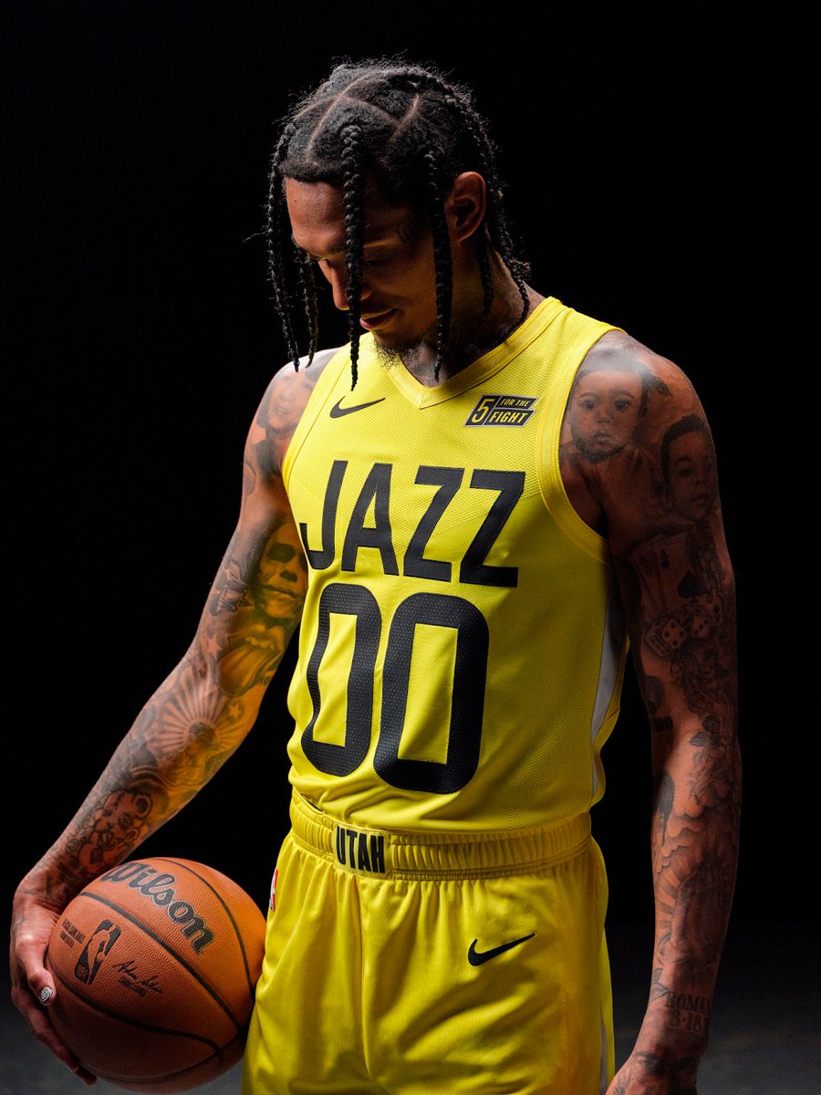 We are in the middle of the most Boring &amp; Uninspiring era of NBA jerseys:

Some of these just make me me sad (A Thread):