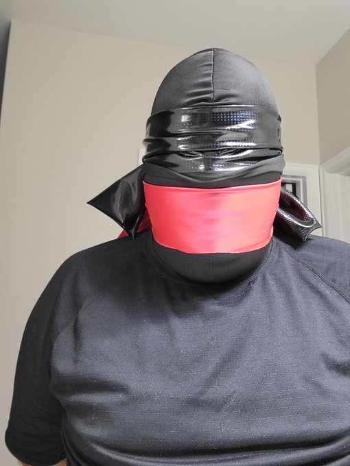 Door unlocked hope nobody finds me https://t.co/jEWha2VoZL