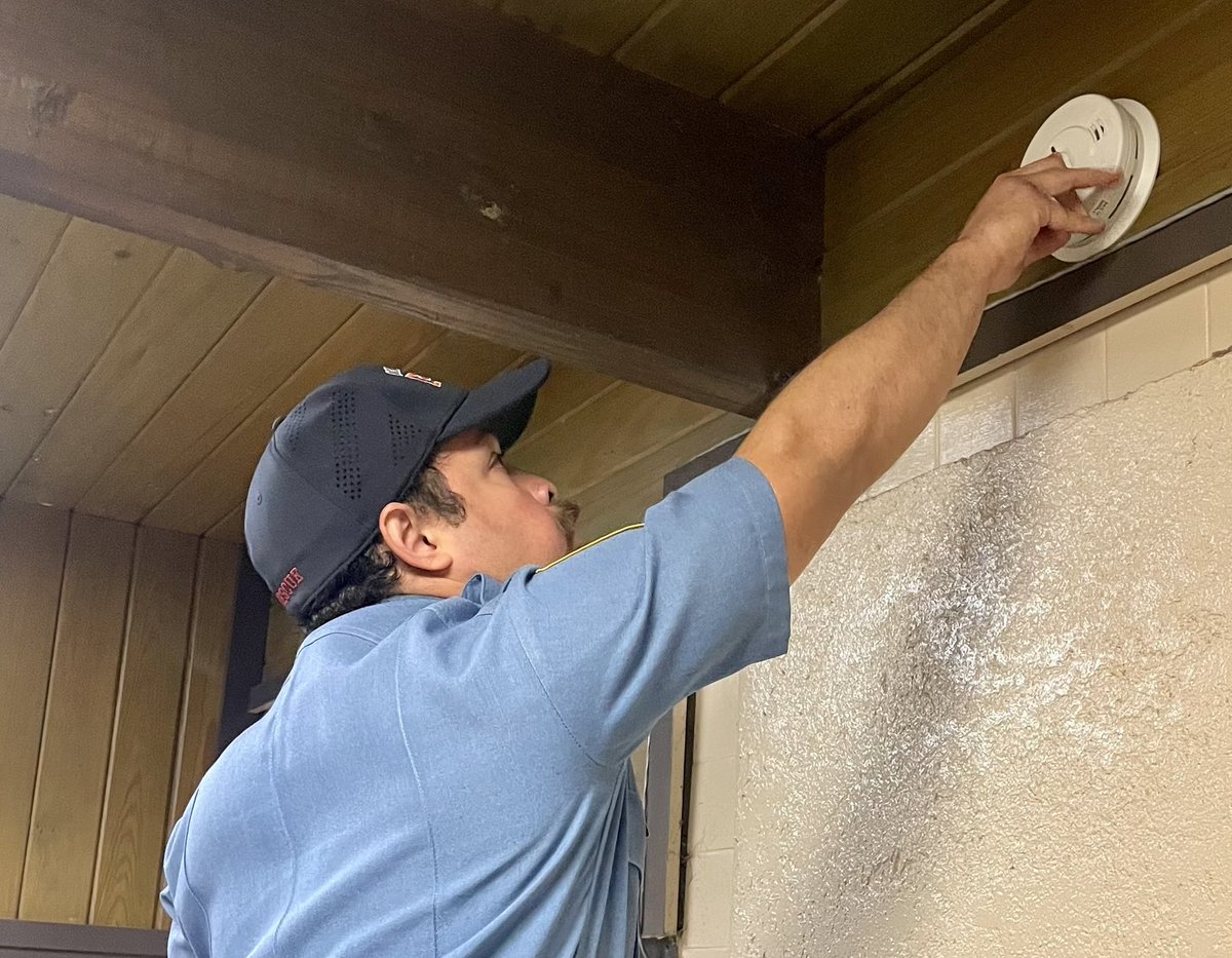OKCFD will provide free, long-life smoke alarms to OKC residents. We will need to come to the home to install the units, however. If an OKC resident needs new smoke alarms, they can request them by calling 405-316-BEEP (2337). #FirePreventionWeek
