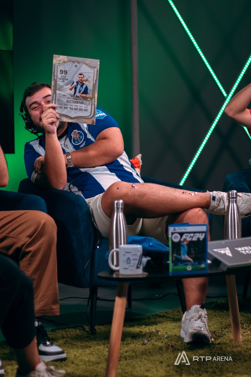 Algumas 📸 que tirei durante a transmissão da <a href="/rtparena/">RTP Arena</a> de hoje "Especial EA FC 24".