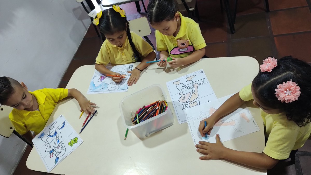 Conversatorio sobre el Día de la Resistencia Indígena el 12 de Octubre,se usaron varias técnicas en la mesa de trabajo.<a href="/_LaAvanzadora/">Yelitze Santaella</a> 
<a href="/Berzabethg1/">Berzabethgandicaoficial</a> 
<a href="/CDCETachira/">CDCE Táchira</a>