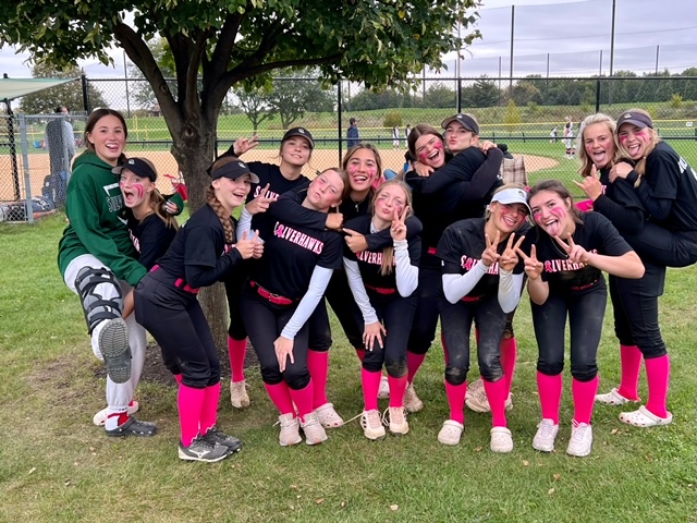 15uHawksNielsen's tweet photo. 15u Silver Hawks Dennison-Nielsen went 4-0 this weekend at the Sparks Invitational Showcase! 💚the team effort in each game! @justt_sayin @amandaa_james @SilverHawkSball https://t.co/DucaplMNuq