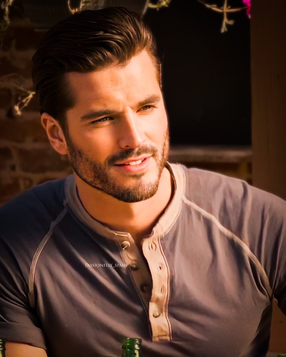 Passionflix_sp's tweet photo. Miles (Andrew Biernat) en ‘Wait With Me’. #passionflix #waitwithmemovie https://t.co/OBnqZRlyYO