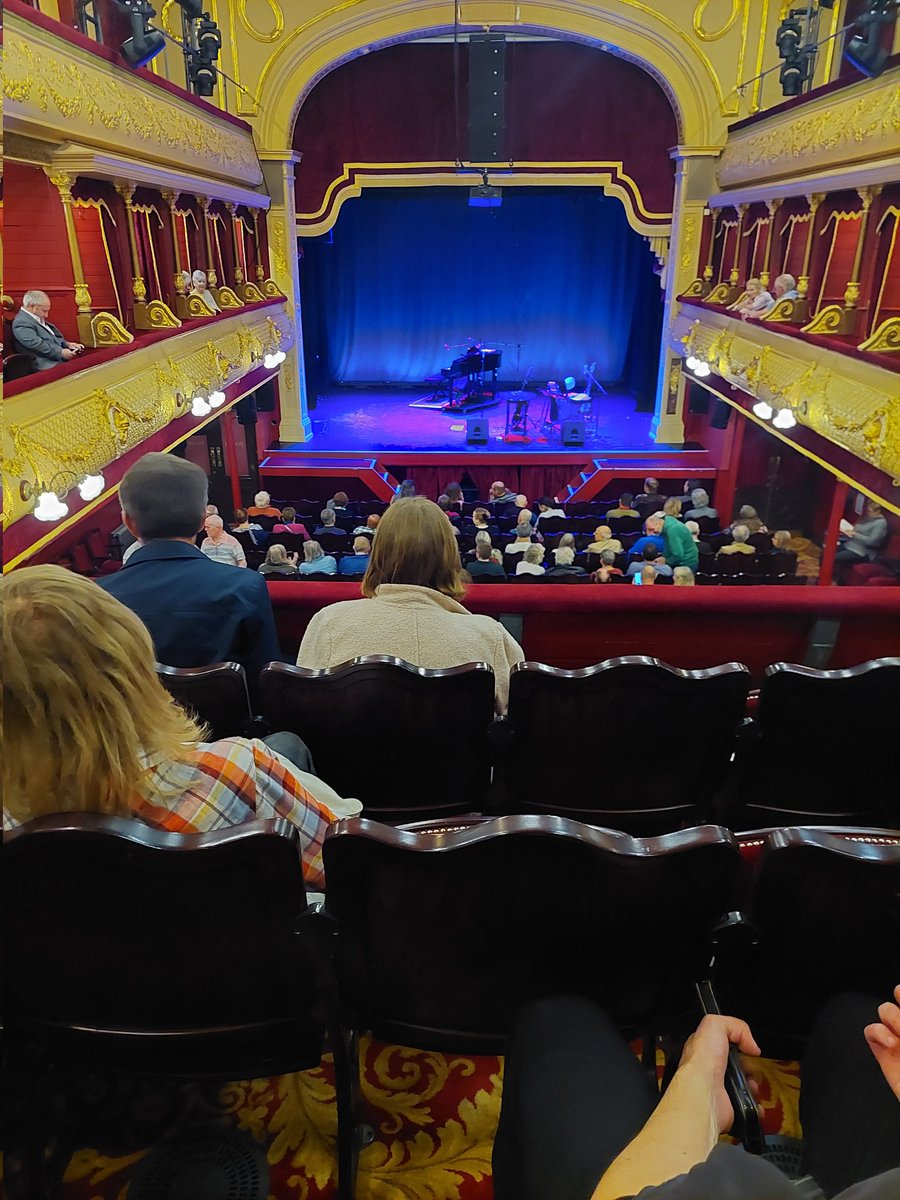 mattlewney's tweet photo. Just about to watch the LEGEND that is Judy Collins... https://t.co/3OviRHRIFD