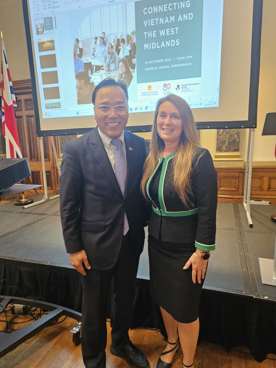 mandyjhaque's tweet photo. Busy week so far and it's only Tuesday!Last night attended #mwit23 the women in tech awards at the invitation of Aston University, thank you @lemarksmith, followed today by an event at The Council House with @Ambassador_Long the Ambassador of Viet Nam and a Vietnamese delegation. https://t.co/RUxXjMh1ko
