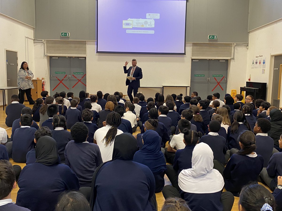 PrestonManorSch's tweet photo. This morning, our Year 5 and Year 6 students had a special assembly with Mr Phillips, Head of Upper School and Year 13 students, who spoke about secondary school life and things to discover when joining our Upper School! #allthrough #secondaryschool #highschool https://t.co/YLKAslknH1