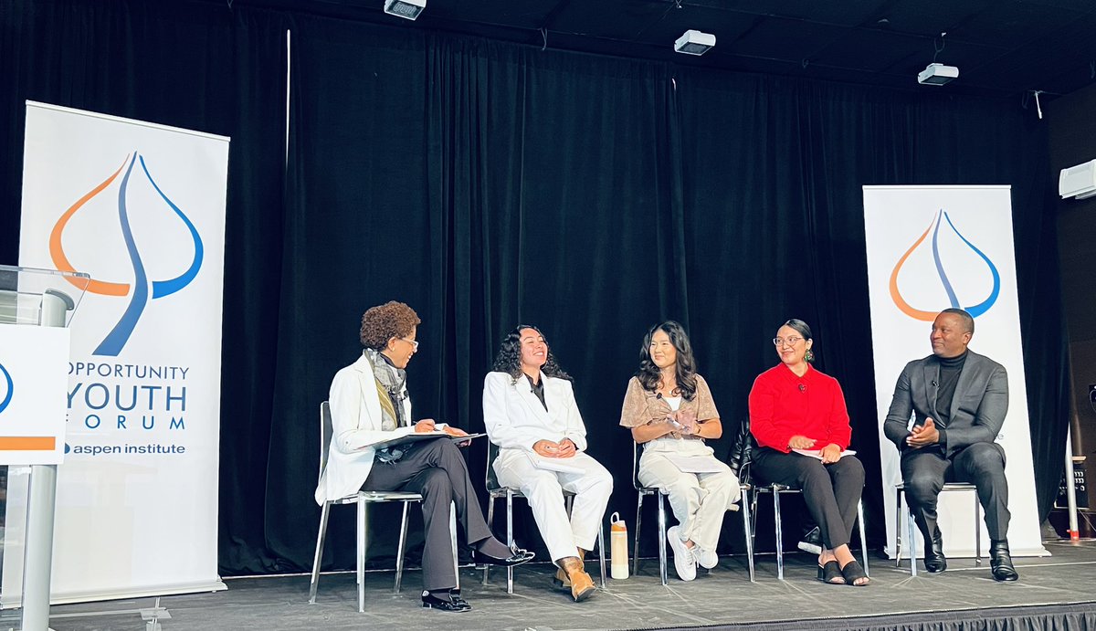 AspenFCS's tweet image. Happening Today: #OYF Convening Day#2

Opening Plenary: Our Time is
Now, Our Democracy Is Now, Our Future is Now with keynote speaker Michael McAfee @mikemcafee06 invited us to consider the critical issue of our day: the ideals of our democracy &amp;amp; the role that we all play in it.