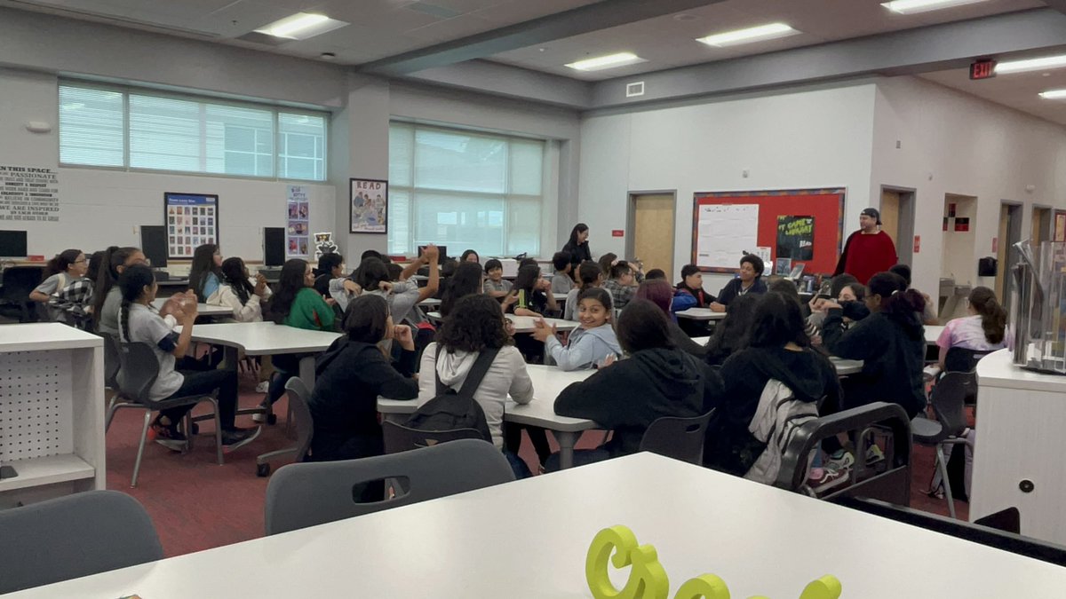 Ms Morales tweet media