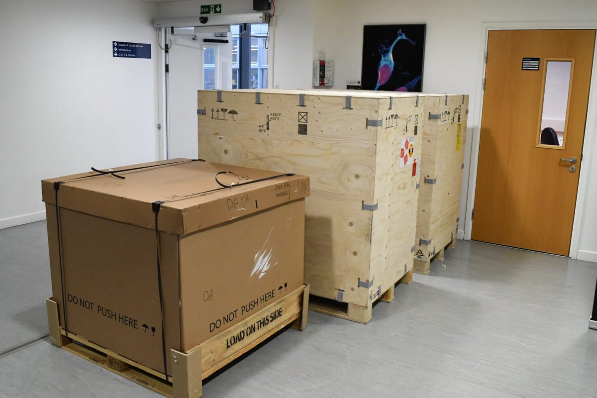 umar_kundi's tweet image. Finally a new member @zeiss_micro (LSM780) join us @BioRTCNig . 
Thanks @YorkBioimaging for your Contributions.