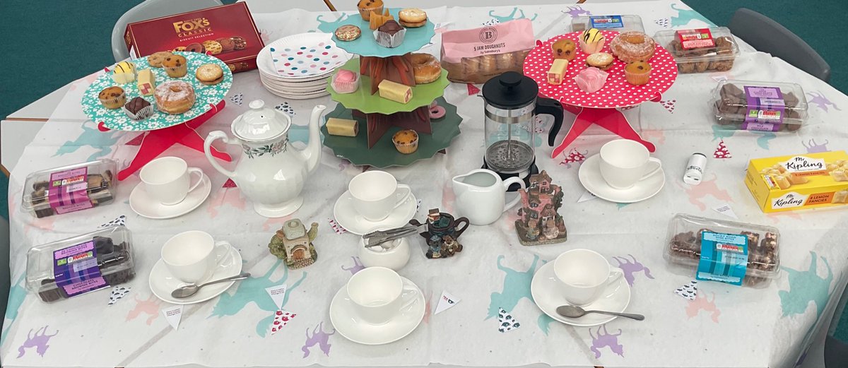 Stockgrn's tweet photo. Our wonderful Pride Support held a ‘Tea and Talk’ for staff today for #WorldMentalHealthDay 🫖 🍰 There were sweet treats and mini teapot houses galore! 
“Take care of your mind to take care of yourself” - Thaddeus Young 💚 https://t.co/rUWC73WIIY